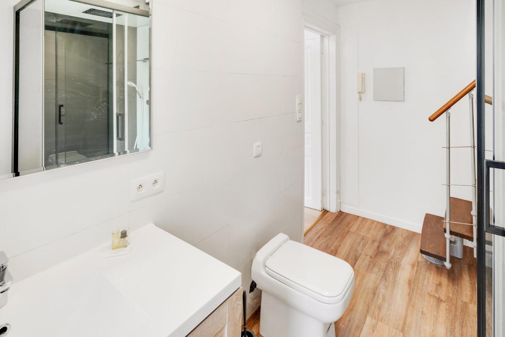 Appartement In Brussels, Lantsheere By Homenhancement Sa