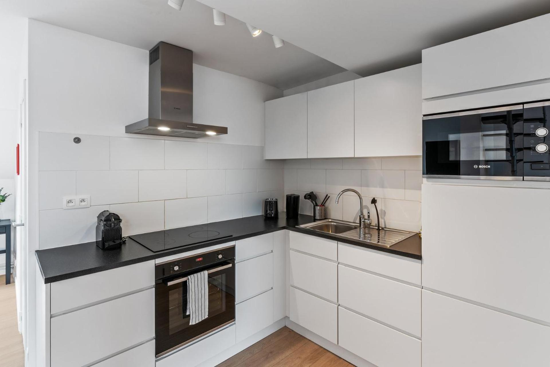 Appartement In Brussels, Lantsheere By Homenhancement Sa *